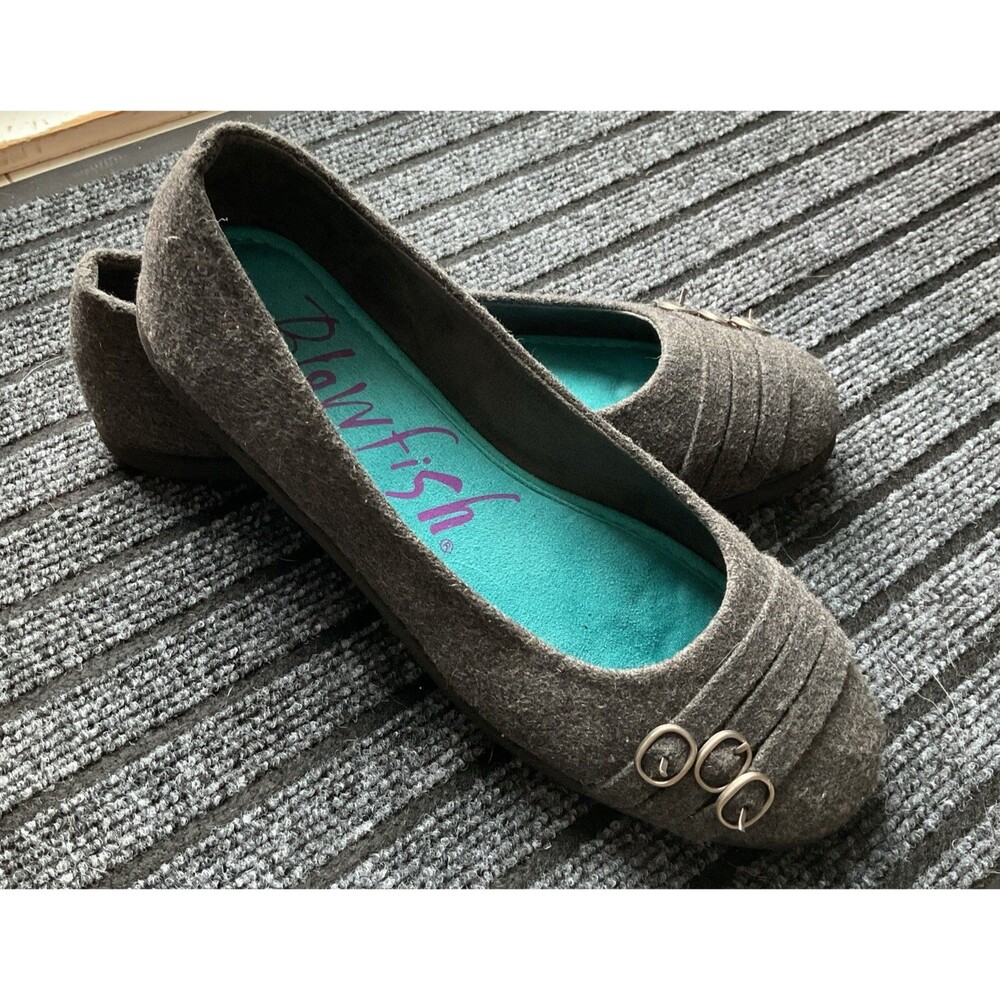 EUC Blowfish Malibu Ballet Flats Women's Size 9 Gray Twill W/Buckles Slip On